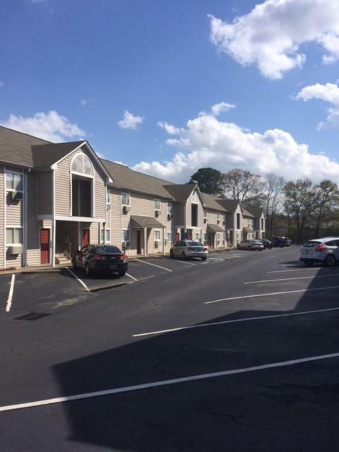 Intown Suites Extended Stay Atlanta Ga - Forest Park Bagian luar foto